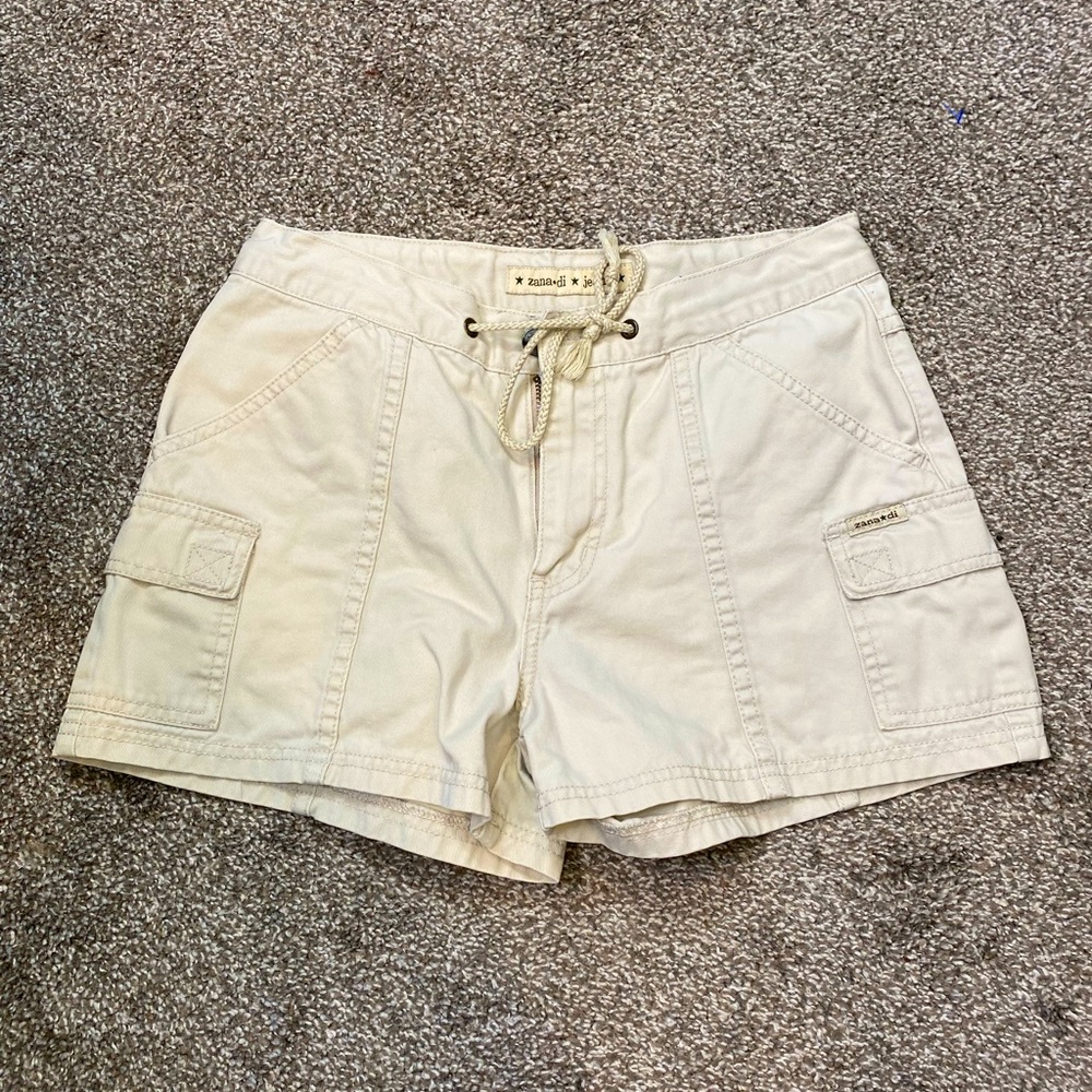 Cute Drawstring Khaki Zana Di Shorts
